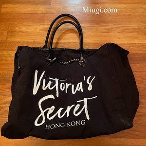 Limited Edition Victoria's Secret Hong Kong Chain